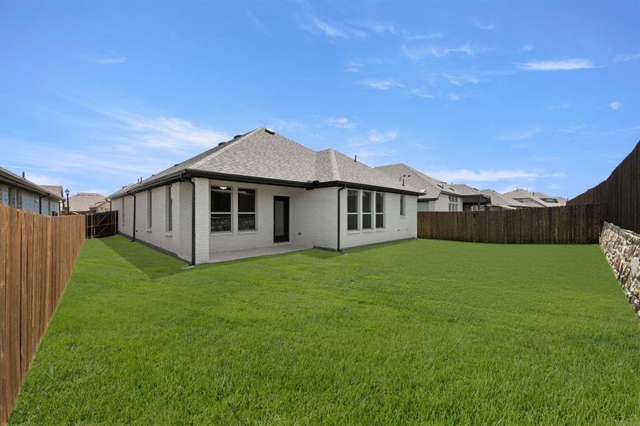 1321 Rothland- Back-1
