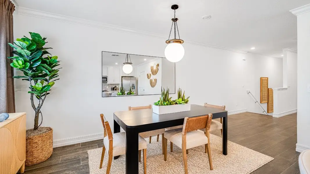 2411 Flagler Dining 2of3 F2 Base2 2411 Flagler Dining 2of3 F2 Base2