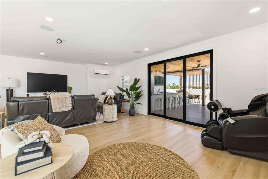 Furnished interior view inside a new home in , Tampa (Image 32).