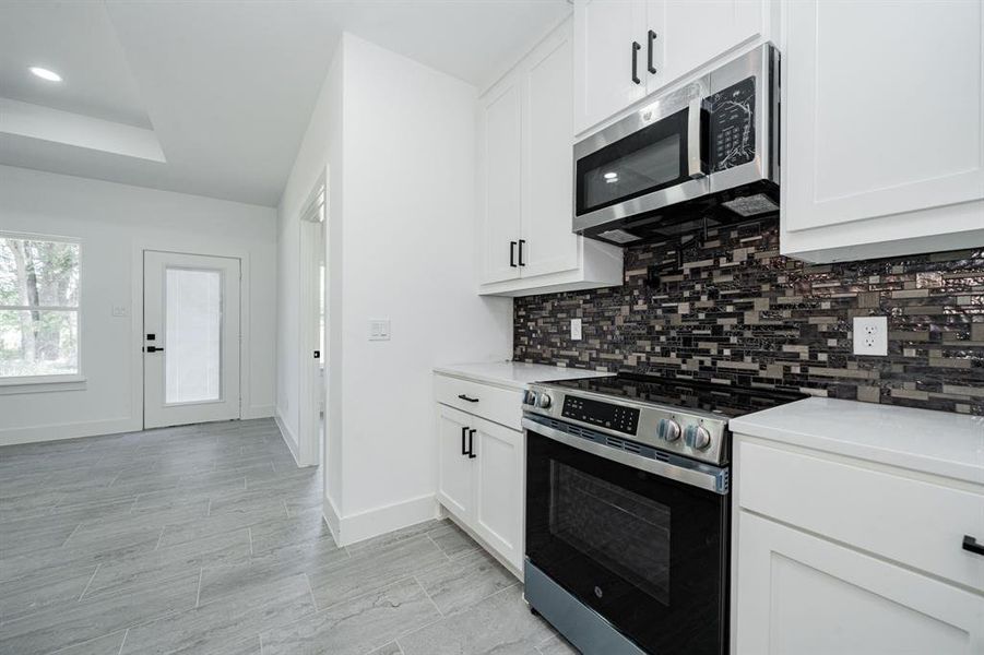 Furnished interior view inside a new home in , Malakoff (Image 4).