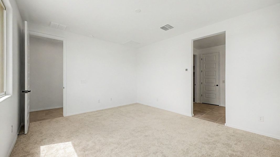 Representative furnished interior of a home built from the Larkspur by DRB Homes in Saguaro Hills at Vistancia, Peoria (Image 15).