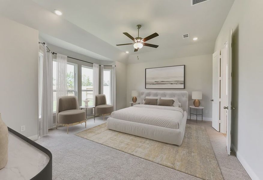 Plan 4029 primary bed - staged - 9 of 17