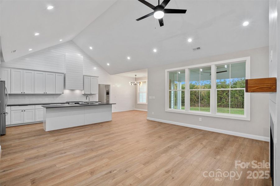Spacious, unfurnished interior of a new home in , Harmony (Image 30).