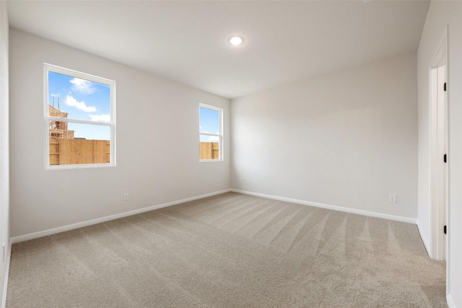 Spacious, unfurnished interior of a new home in Patterson Ranch, Georgetown (Image 13).