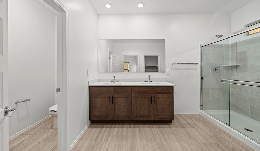 Furnished interior view inside a new home in Sycamore Vista, Vail (Image 15). Furnished interior view inside a new home in Sycamore Vista, Vail (Image 15).