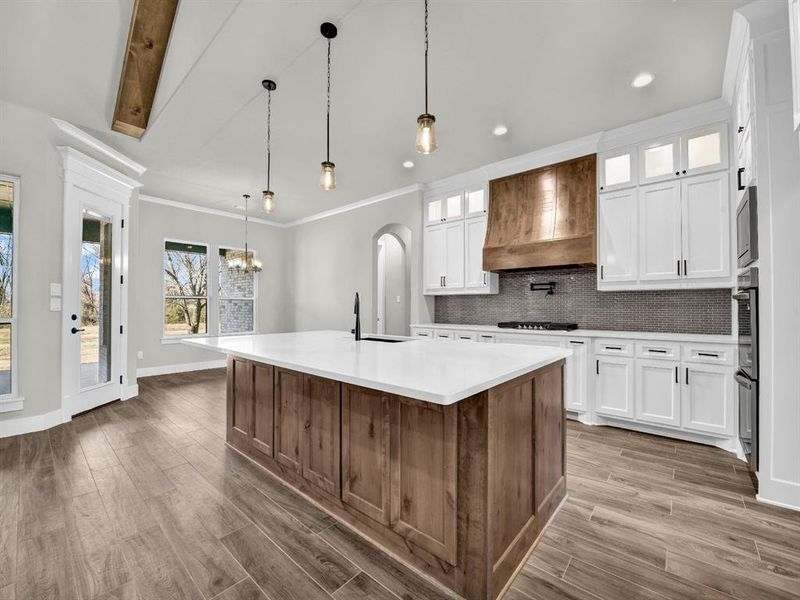 Furnished interior view inside a new home in , Weatherford (Image 6).