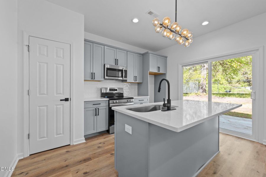 9-web-or-mls-_1237097