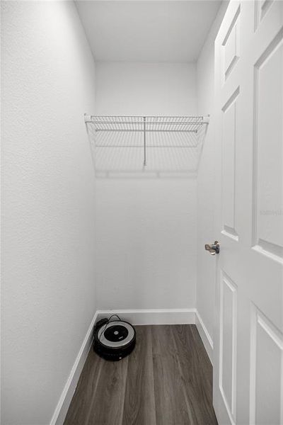 Spacious, unfurnished interior of a new home in , Ocala (Image 13).