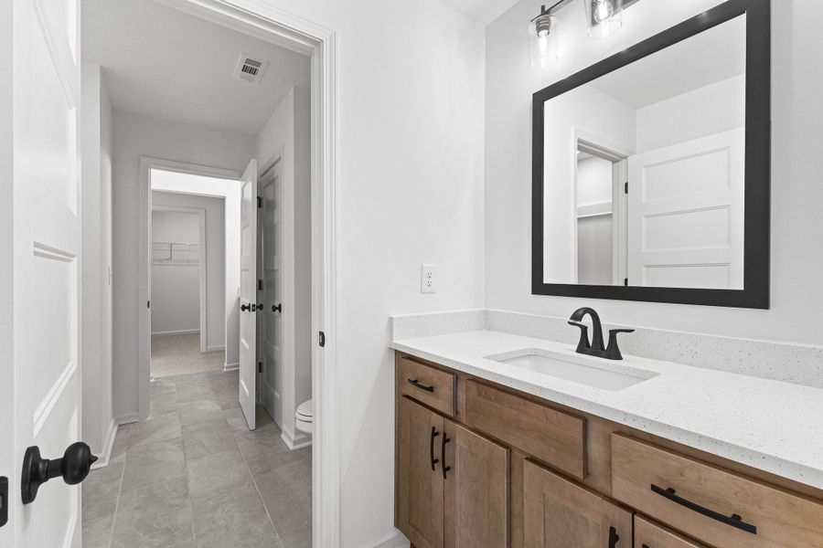 Furnished interior view inside a new home in Standing Oaks, Senoia (Image 15).