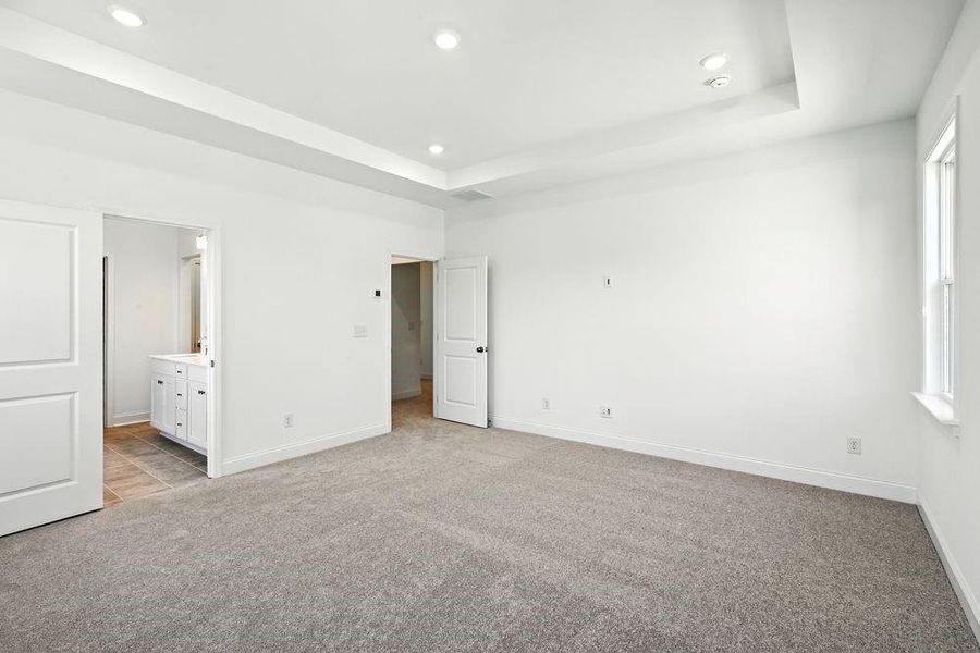 Spacious, unfurnished interior of a new home in Bennett Farm, Loganville (Image 24).
