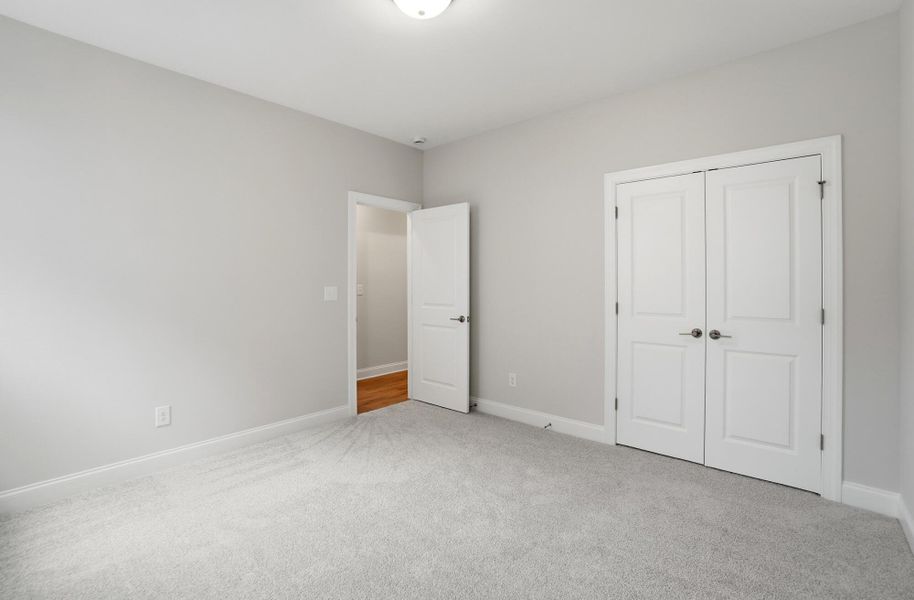 Spacious, unfurnished interior of a new home in Rone Creek, Waxhaw (Image 72).