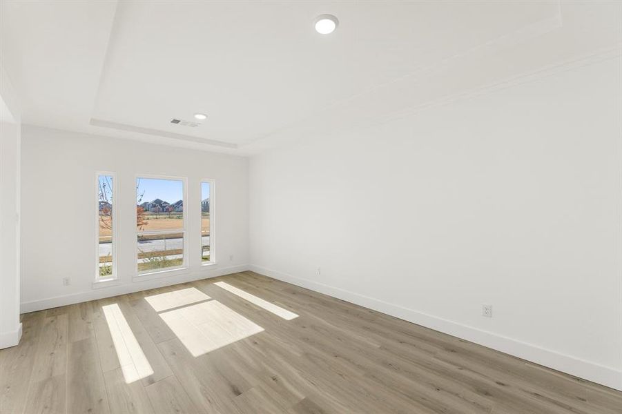 05. 1360 Porter - Dining