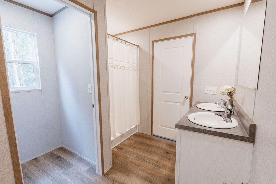 Image 15 of a home in .