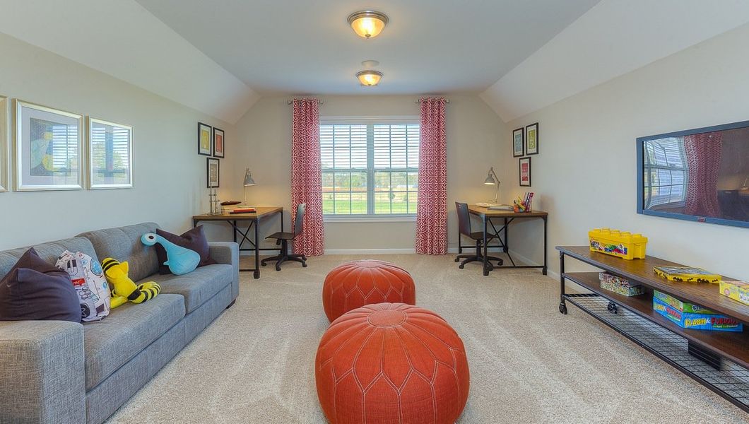 Representative furnished interior of a home built from the Fleetwood by D.R. Horton in Chumley Estates, Reidville (Image 49). Representative furnished interior of a home built from the Fleetwood by D.R. Horton in Chumley Estates, Reidville (Image 49).