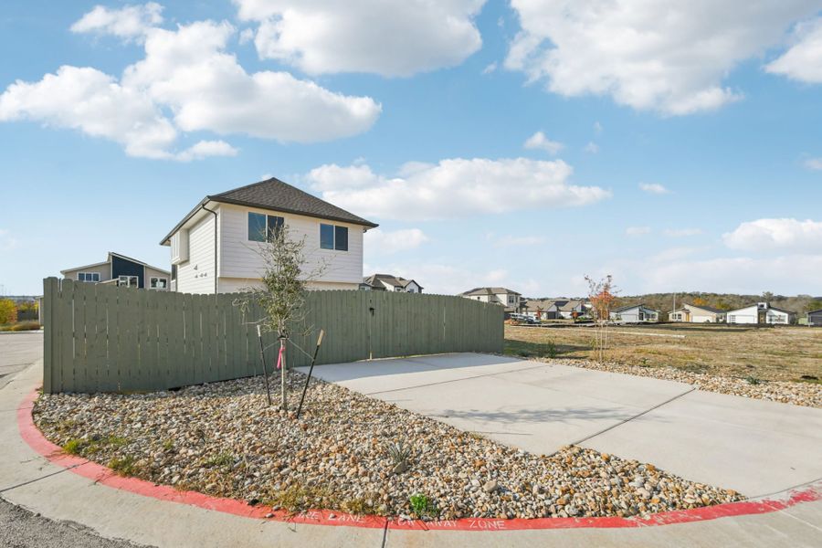 Image 29 of a home in Whisper Valley.