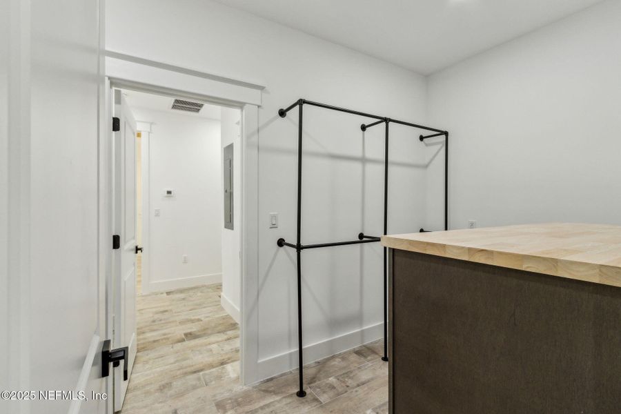 Image 45 of a home in .