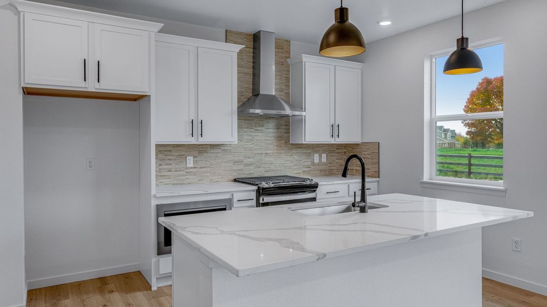 Furnished interior view inside a new home in Hansen Farm, Fort Collins (Image 6). Furnished interior view inside a new home in Hansen Farm, Fort Collins (Image 6).