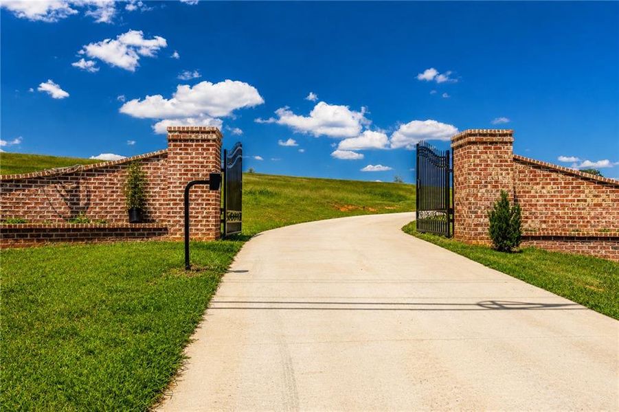 Community amenities in , Carrollton (Image 47). Community amenities in , Carrollton (Image 47).