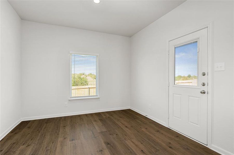 Spacious, unfurnished interior of a new home in Vista West, Fort Worth (Image 7).