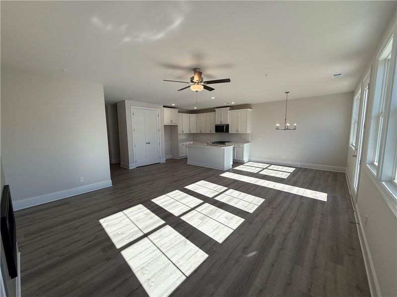 Spacious, unfurnished interior of a new home in , Marietta (Image 47).