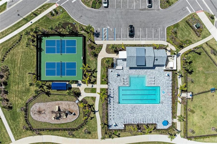 Community amenities in , Sarasota (Image 17).
