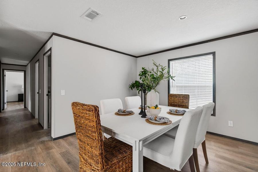 Furnished interior view inside a new home in , Middleburg (Image 9).