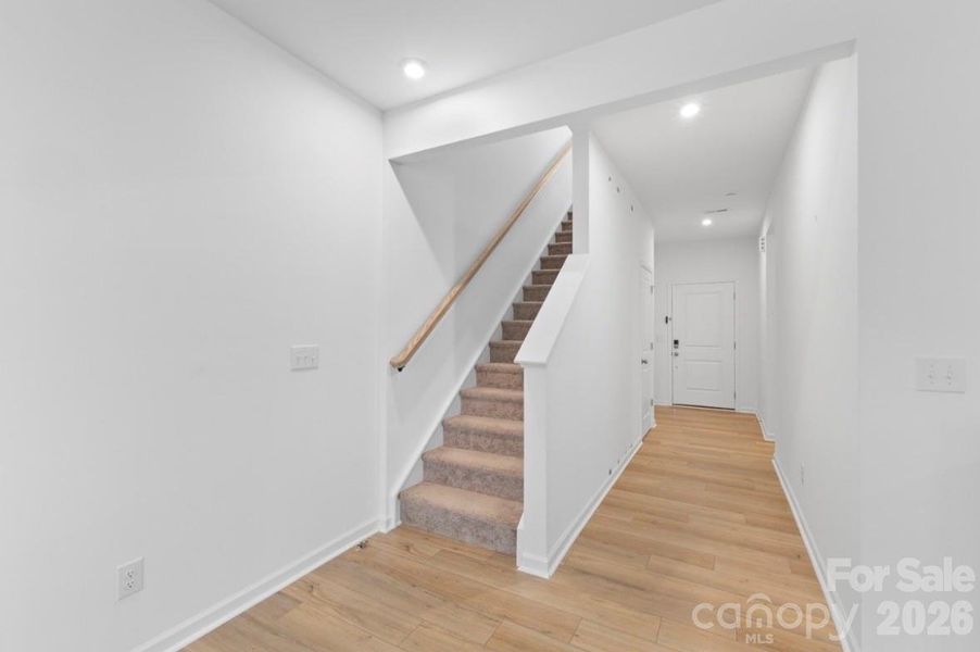 Spacious, unfurnished interior of a new home in Spring Meadow, Concord (Image 32).