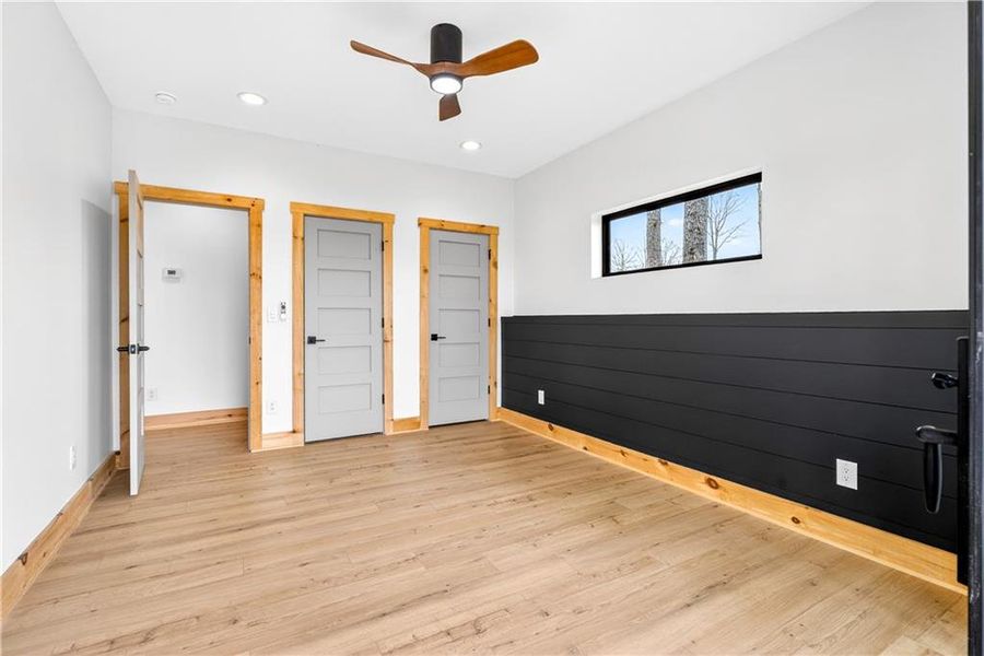 Spacious, unfurnished interior of a new home in , Ellijay (Image 33).