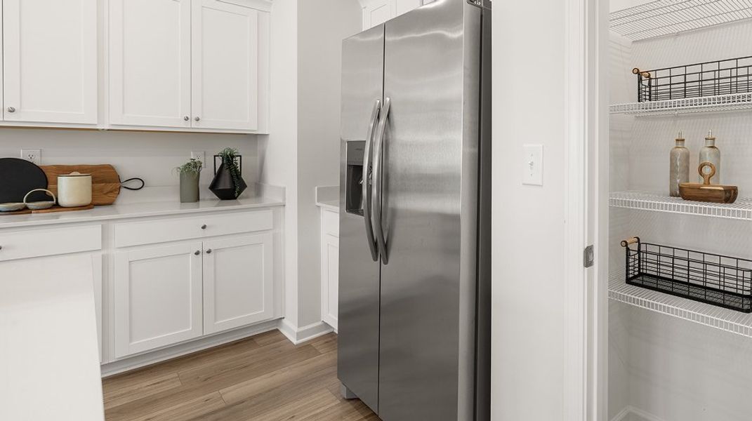 4257 Hawkins Kitchen 4of4 F1 Base3