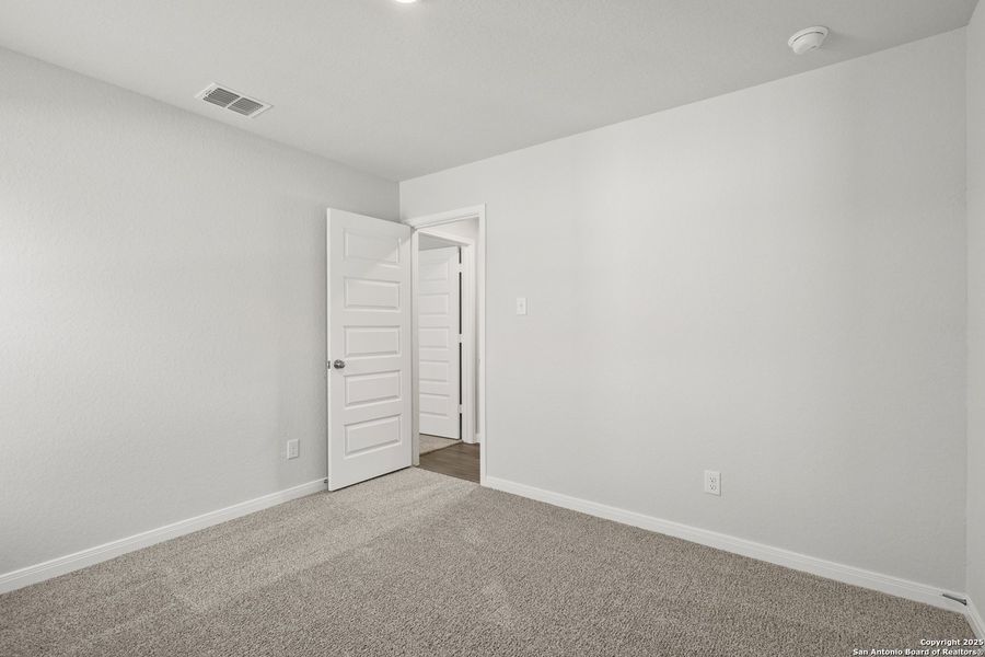 Spacious, unfurnished interior of a new home in Swenson Heights, Seguin (Image 17). Spacious, unfurnished interior of a new home in Swenson Heights, Seguin (Image 17).