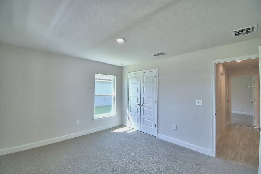 Spacious, unfurnished interior of a new home in Lake Juliana Estates, Auburndale (Image 19).