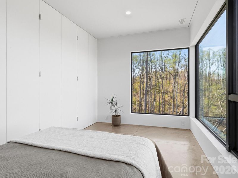 Image 46 of a home in .