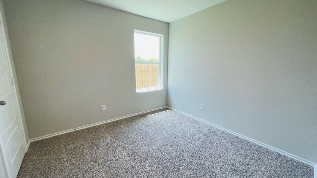 Spacious, unfurnished interior of a new home in Sunnycreek, Crowley (Image 13).