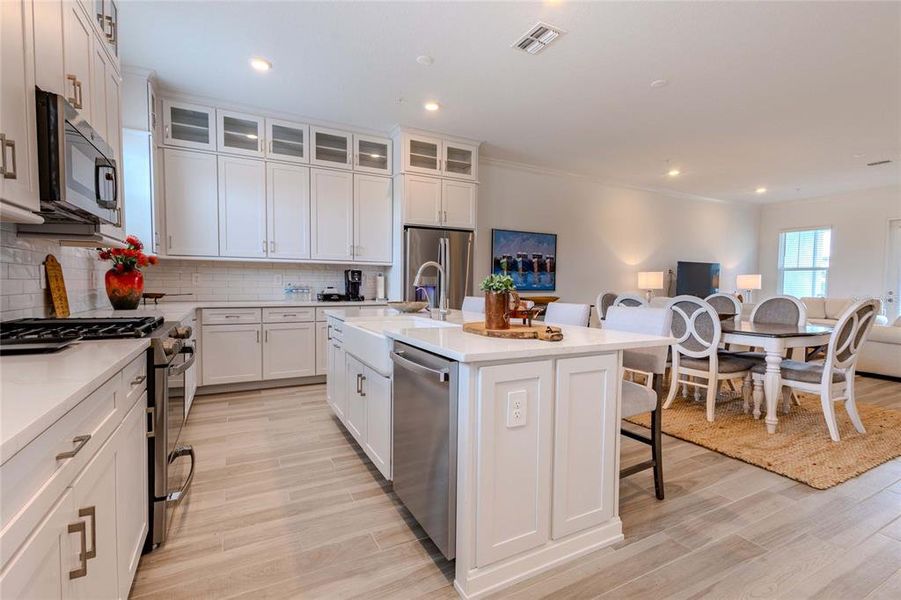 Furnished interior view inside a new home in , Ruskin (Image 47).