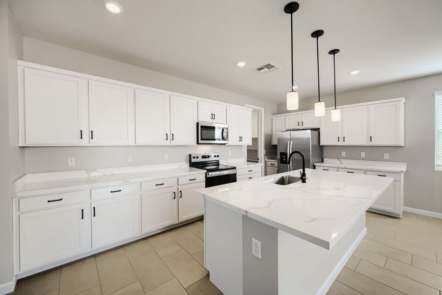 3br New Home in San Tan Valley, AZ.  - Slide 17