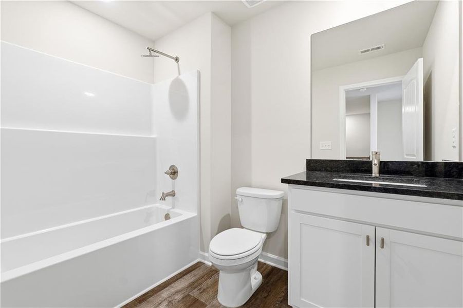 Furnished interior view inside a new home in Carolina, Palmetto (Image 13).