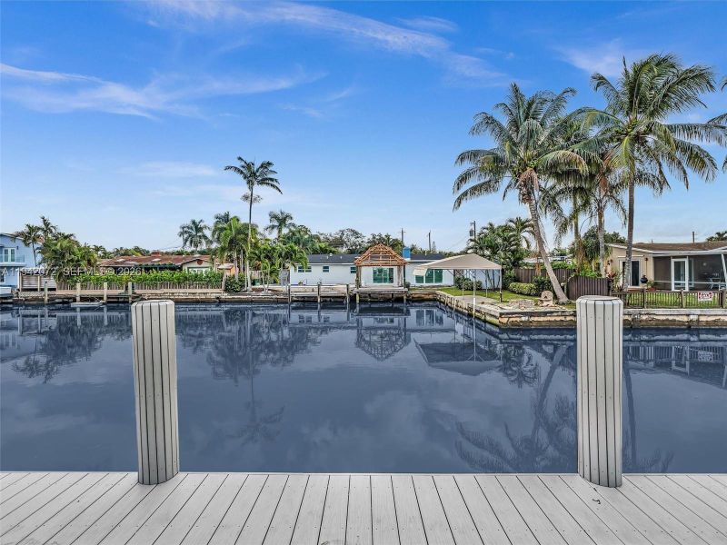 Community amenities in , Dania Beach (Image 70).