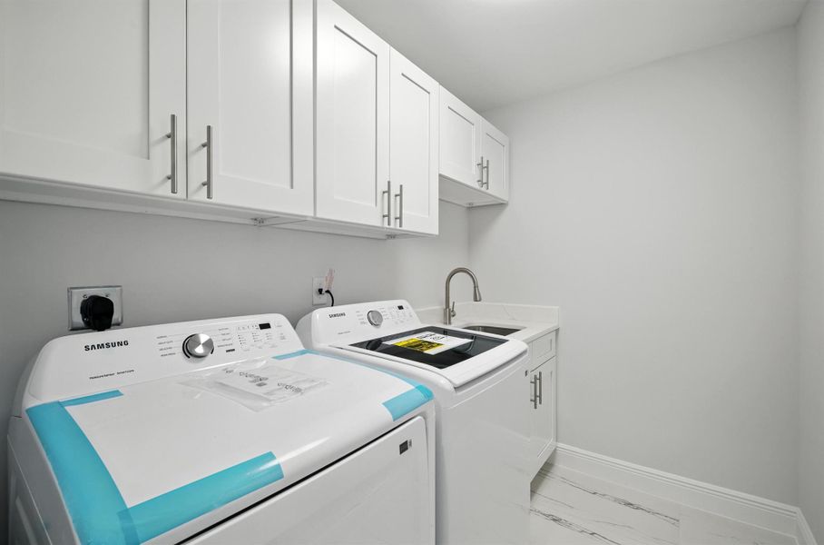 Furnished interior view inside a new home in , Fort Pierce (Image 11).