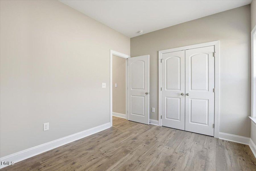 28-604 S Vance St-28