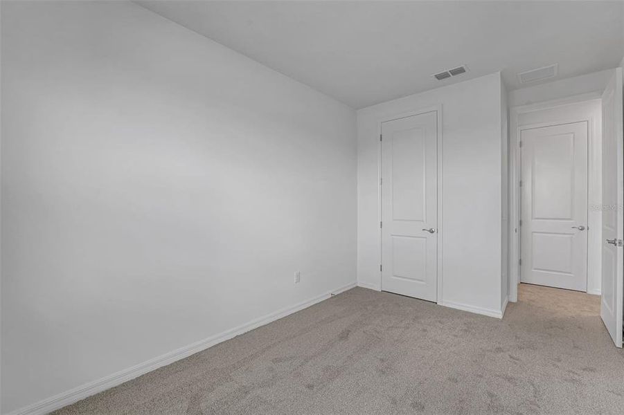 Spacious, unfurnished interior of a new home in Shores at Mirada, San Antonio (Image 13).