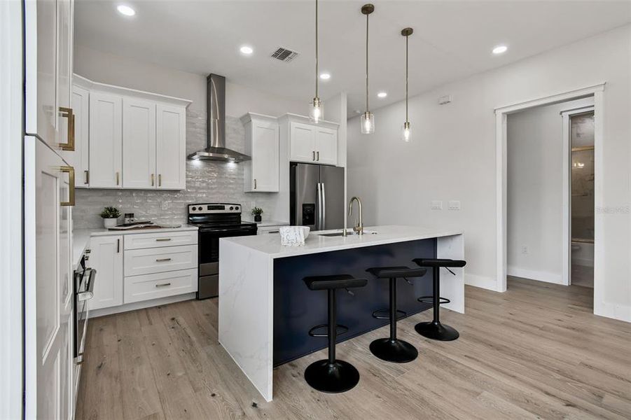 Furnished interior view inside a new home in , St. Petersburg (Image 46).