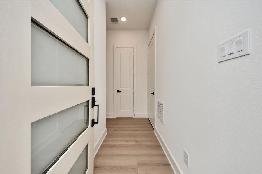 Image 20 of a home in . Image 20 of a home in .