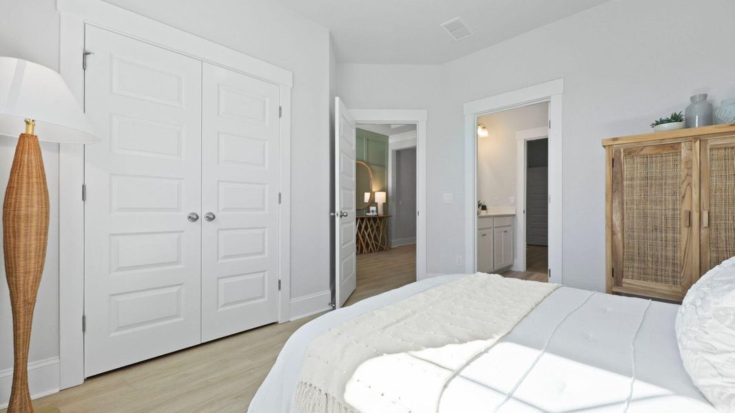 Image 65 of a home in Berkeley Bay.