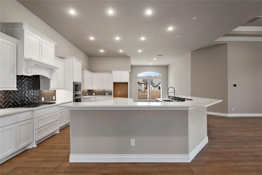 Furnished interior view inside a new home in , Conroe (Image 3). Furnished interior view inside a new home in , Conroe (Image 3).