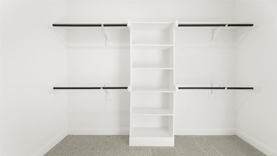 17. 437 Silent Pond - Closet 17. 437 Silent Pond - Closet