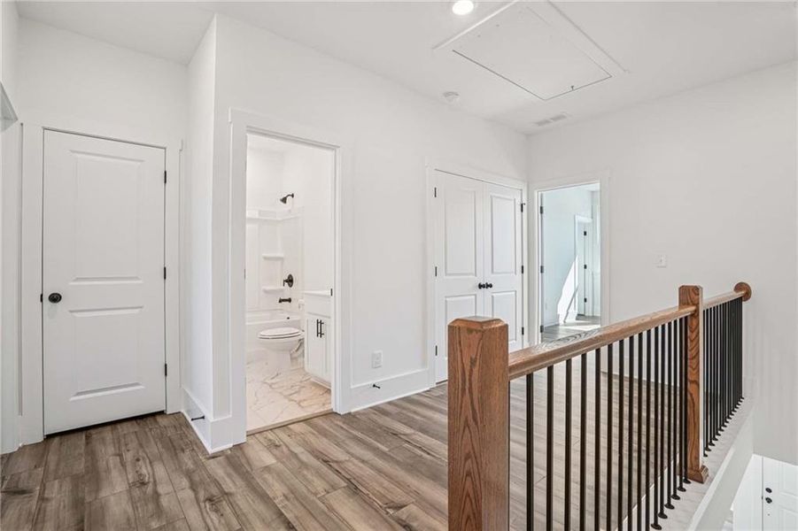Spacious, unfurnished interior of a new home in Park Vue, Atlanta (Image 16).
