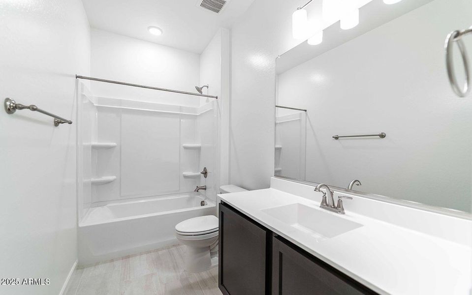 Secondary bath Secondary bath