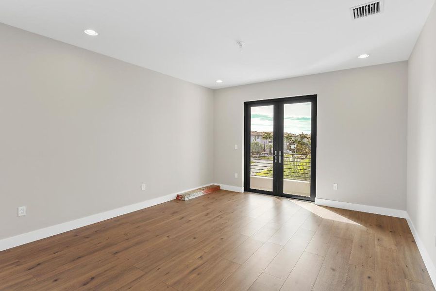 20318 Castle Stuart Ave__27