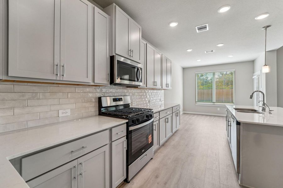 Photo is not of the actual home, but is an inspirational photo of builder’s model home and may depict options, furnishings, and/or decorator features that are not included