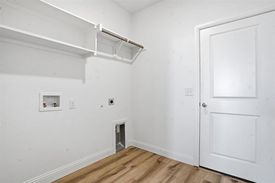 Spacious, unfurnished interior of a new home in Wildcat Ridge, Godley (Image 32). Spacious, unfurnished interior of a new home in Wildcat Ridge, Godley (Image 32).